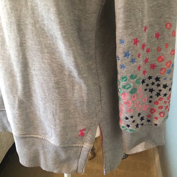 Joules brand sweatshop with embroidered sleeves - Picture 2 of 12